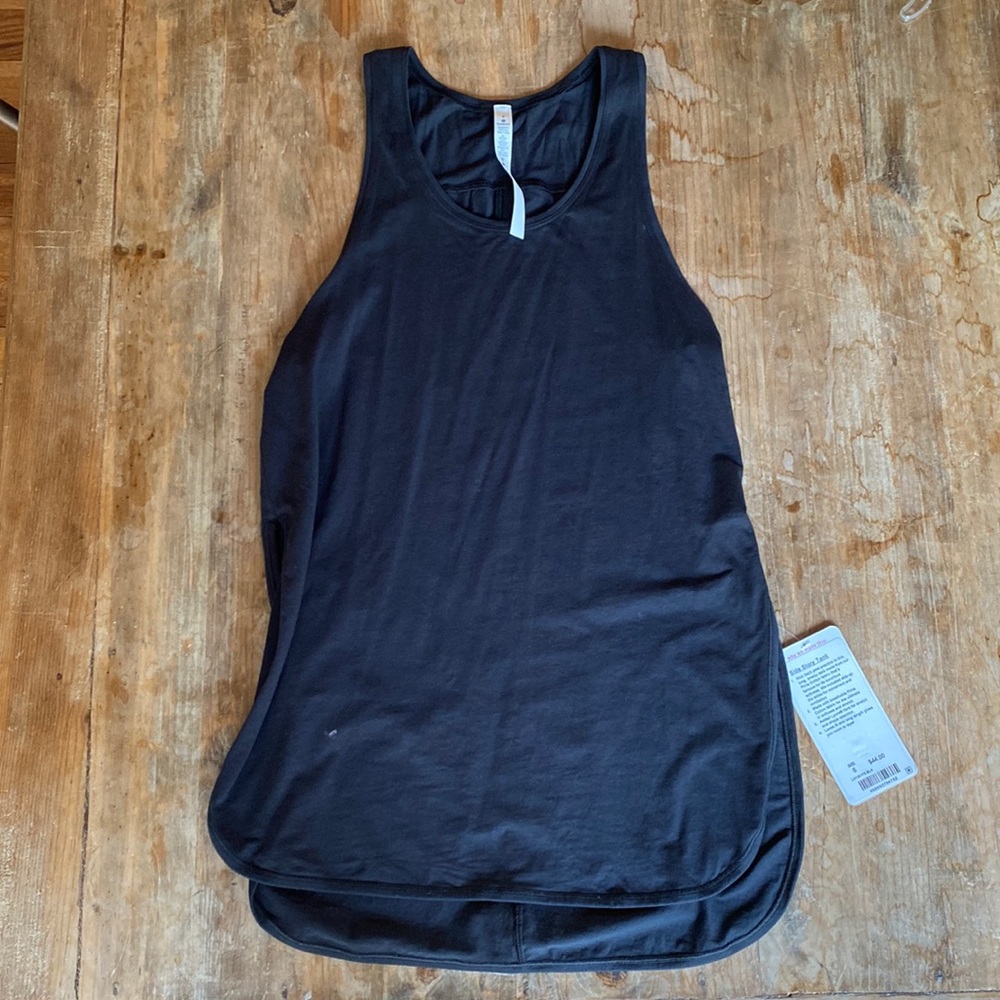 Lululemon side story tank